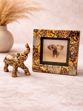 Vintage La Vie Style Safari Elephant Figurine & Jungle Frame Décor Set